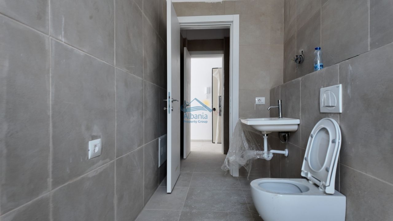 5 Rruga Radhime, Vlore 9426